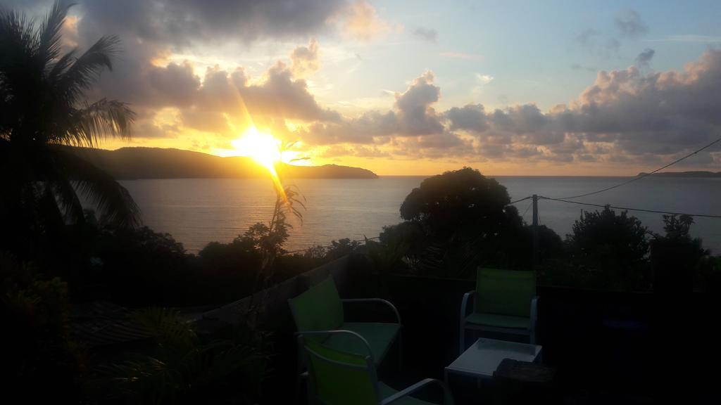 Meryem La Trinite Bagian luar foto
